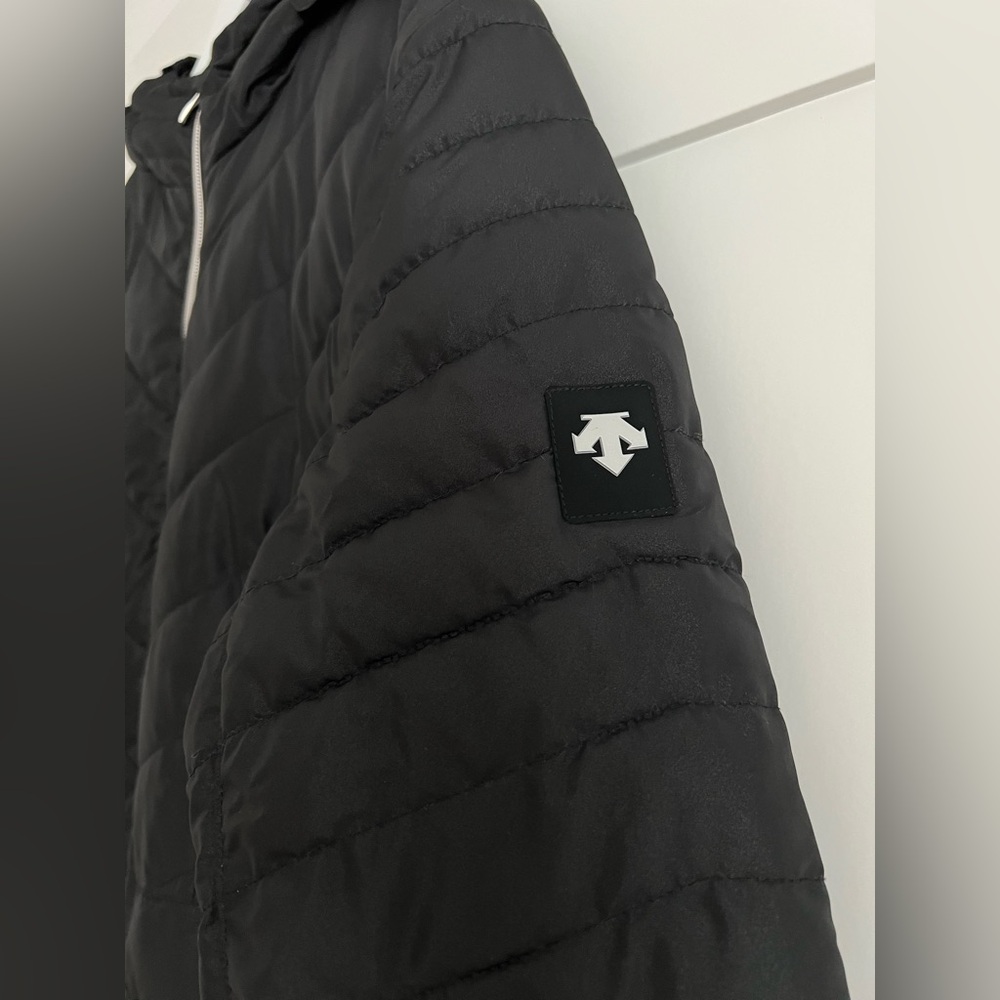 Descente Puffer Jacket - image 5